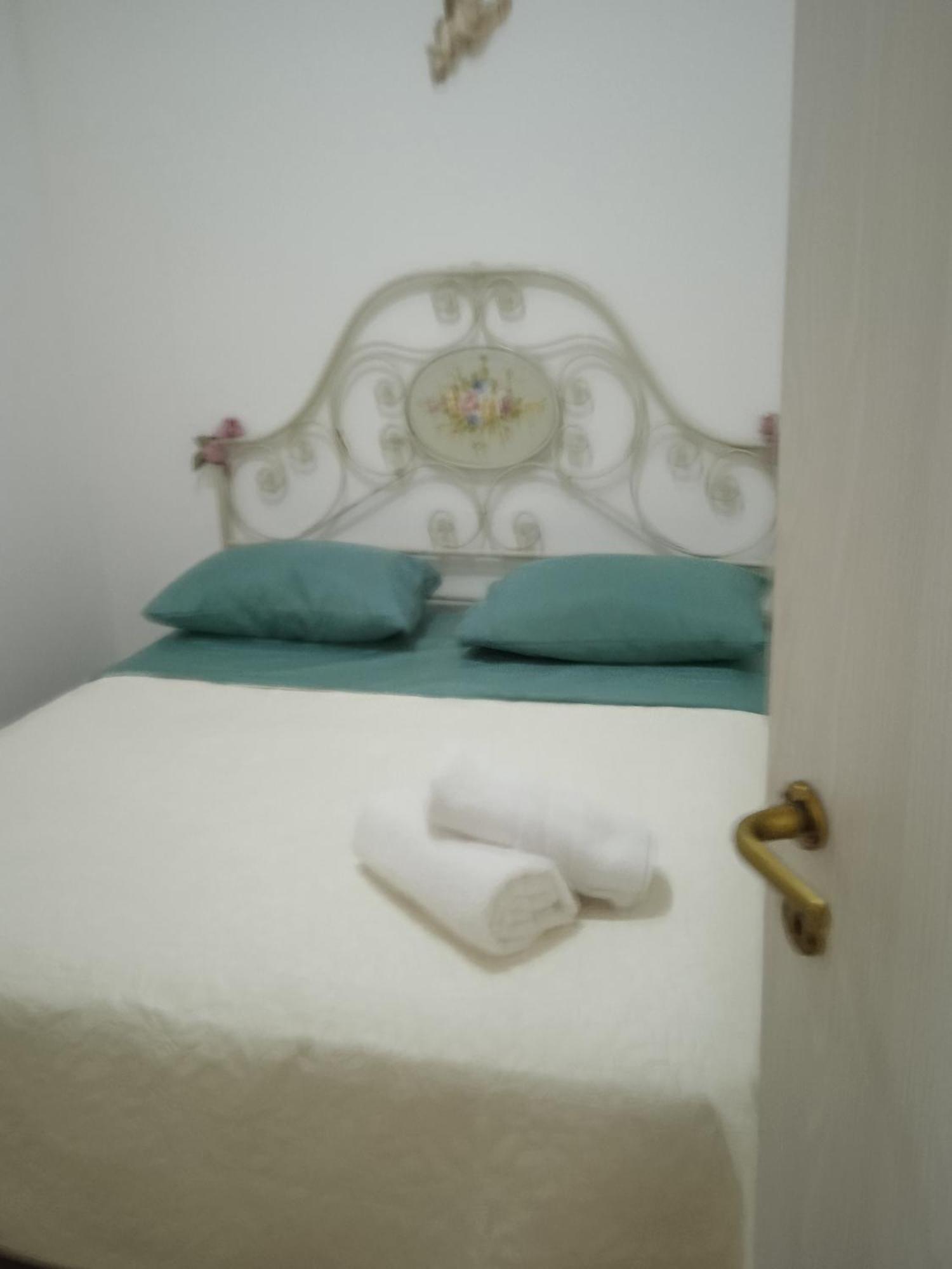 Home Rebecca Неаполь Экстерьер фото